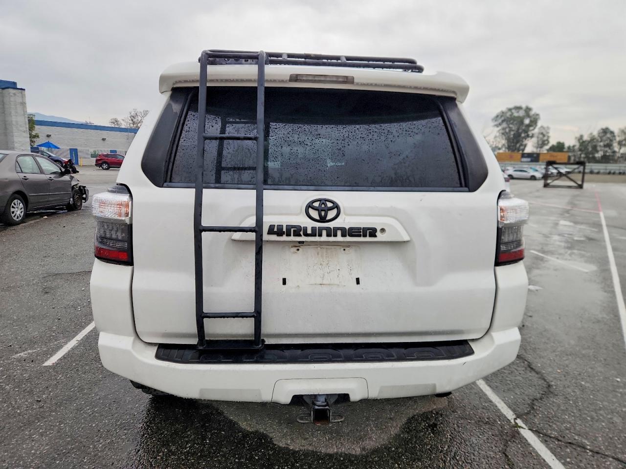2017 TOYOTA 4Runner