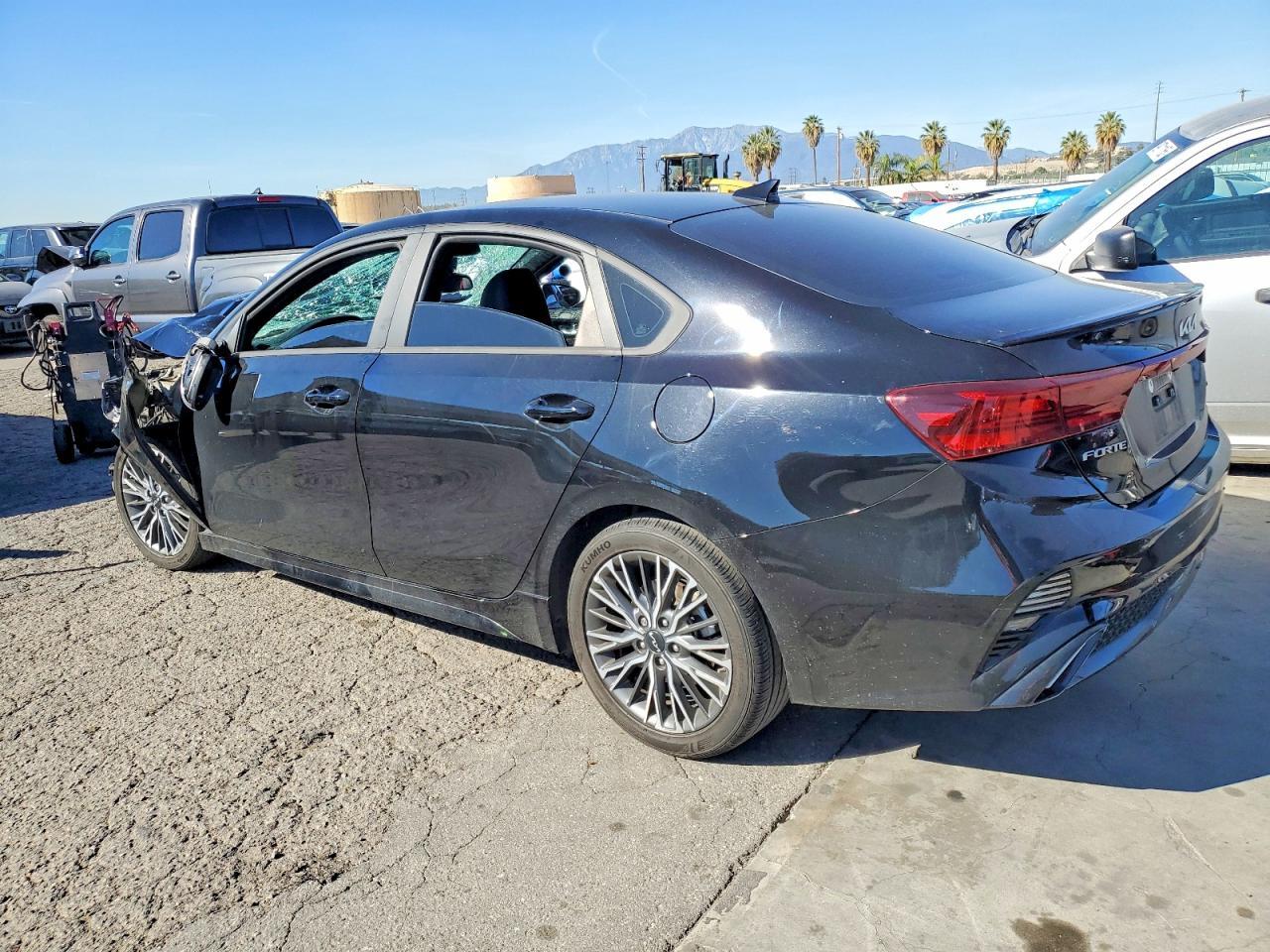 2024 KIA FORTE