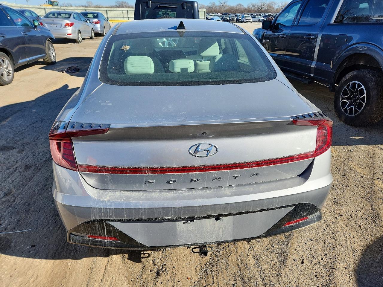 2023 HYUNDAI SONATA