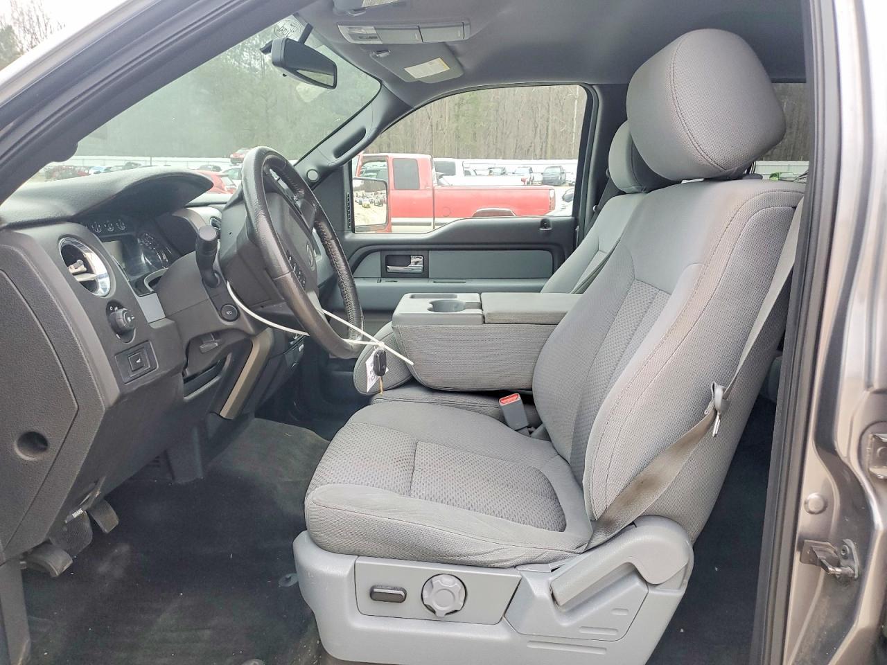 2014 FORD F-150