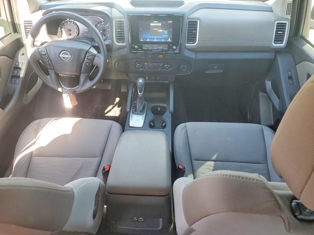 2022 NISSAN Frontier