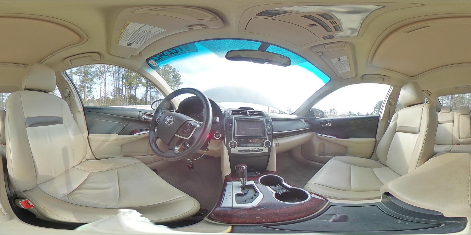 2014 TOYOTA CAMRY
