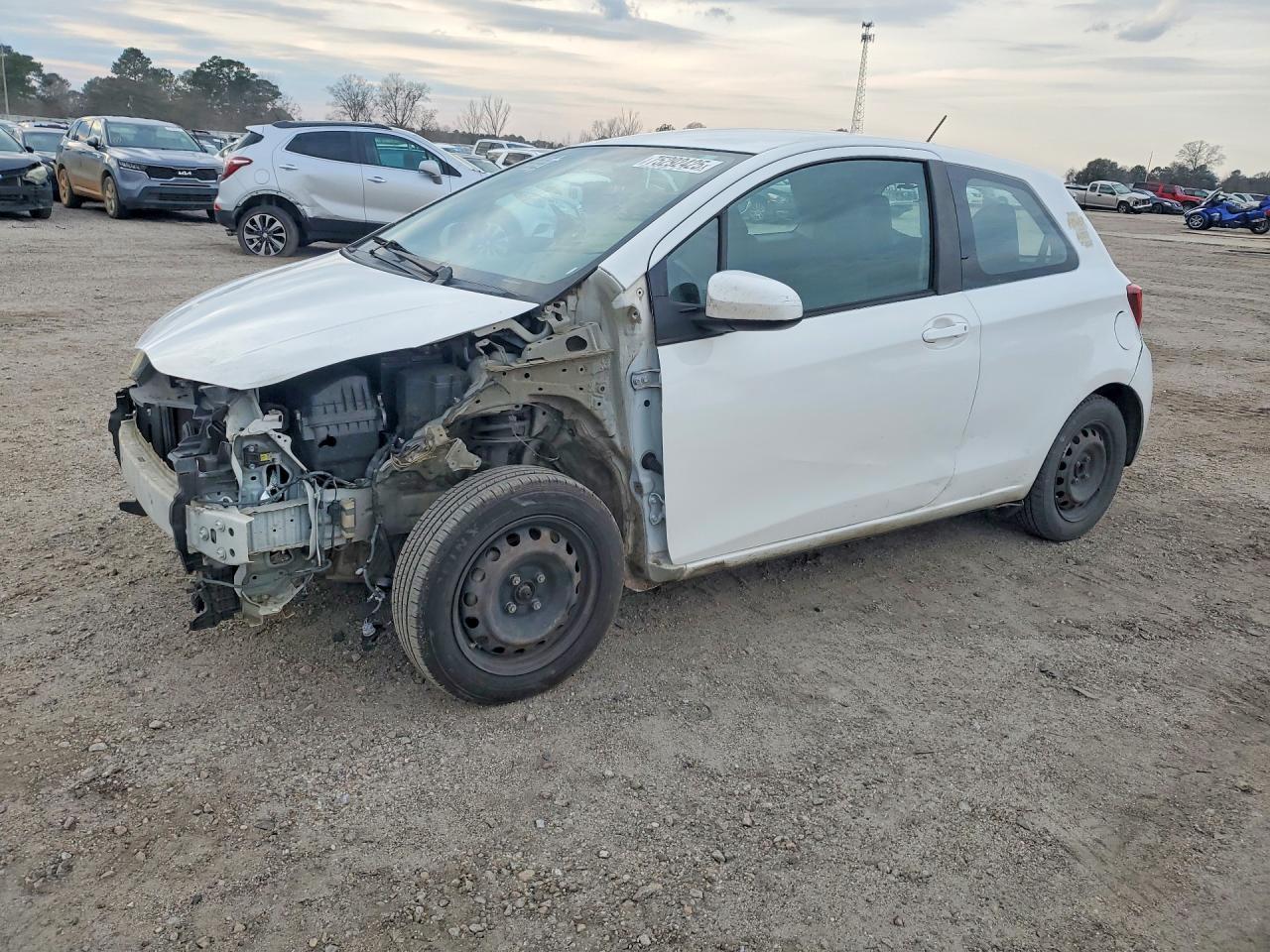 2015 TOYOTA YARIS