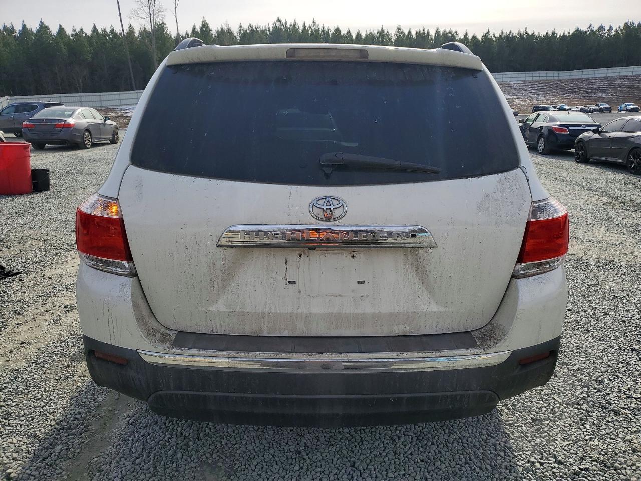 2012 TOYOTA HIGHLANDER