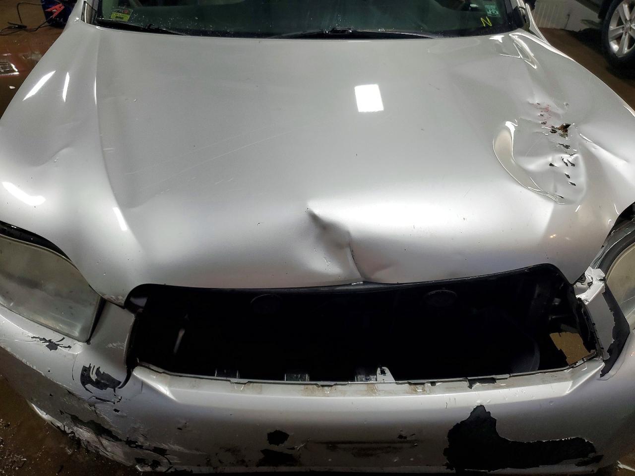 2010 TOYOTA HIGHLANDER