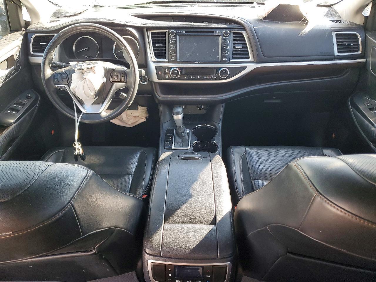 2015 TOYOTA HIGHLANDER