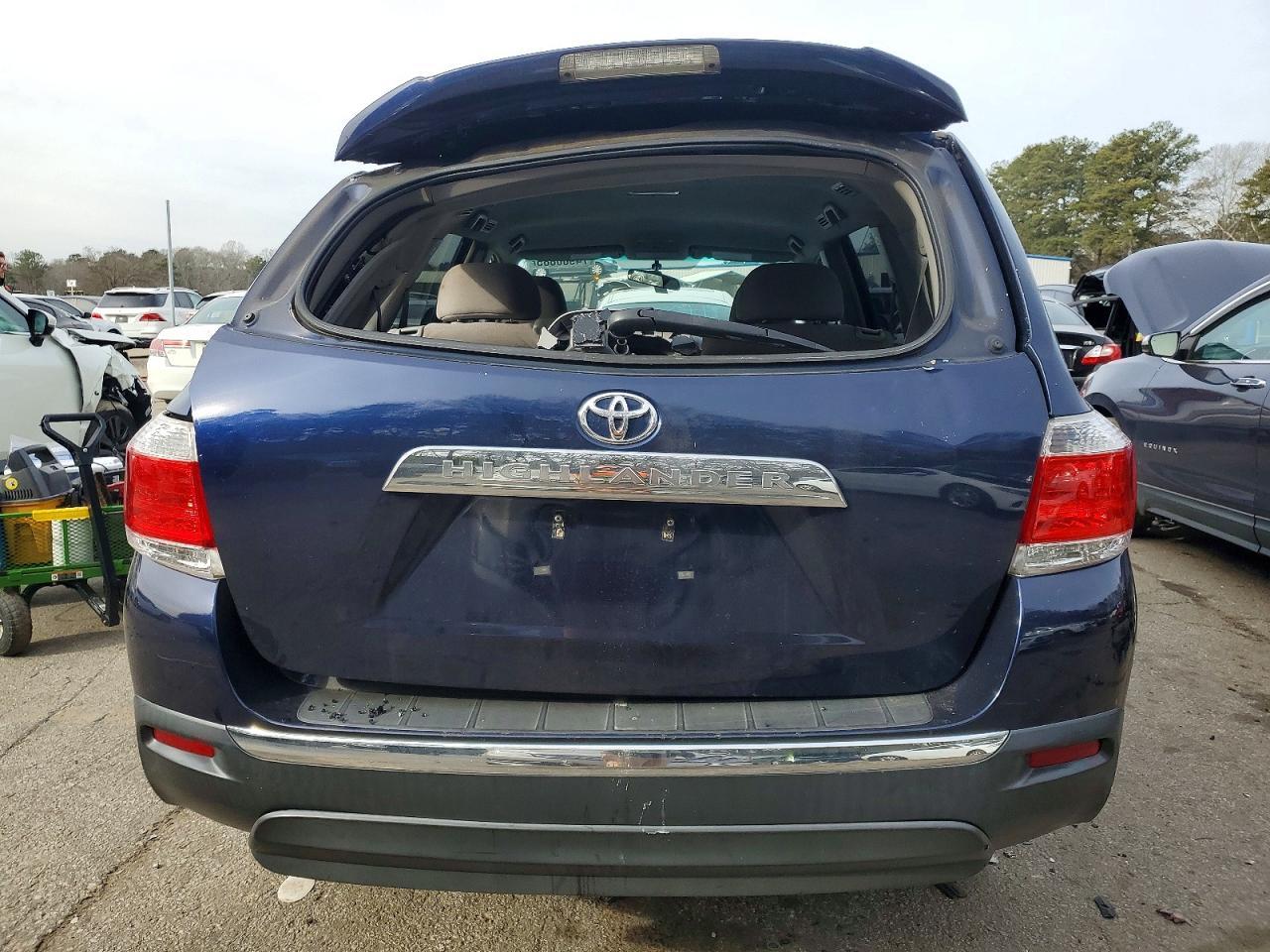2012 TOYOTA HIGHLANDER