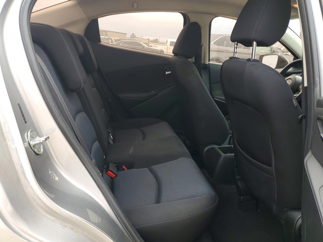 2016 TOYOTA SCION