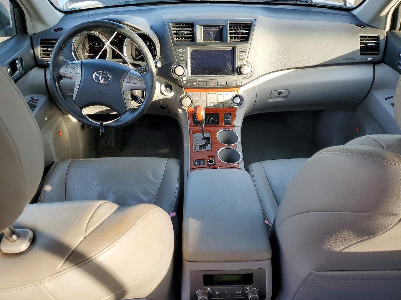 2008 TOYOTA HIGHLANDER