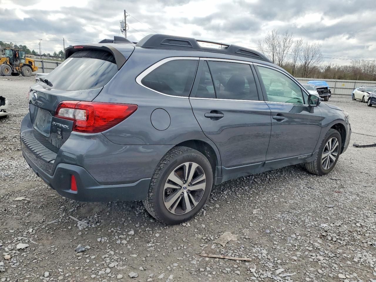 2019 SUBARU Outback