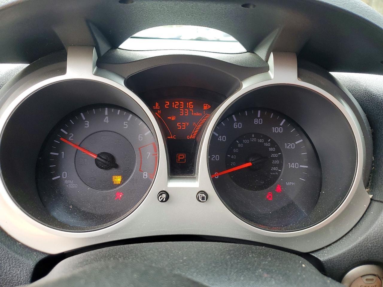 2013 NISSAN Juke
