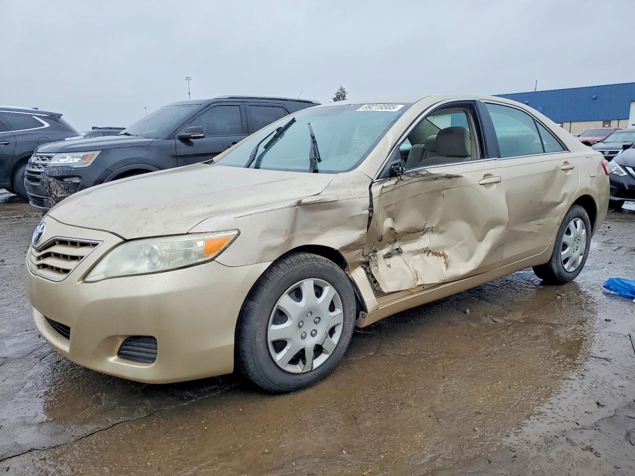 2010 TOYOTA CAMRY