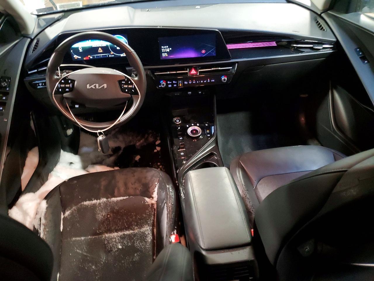 2023 KIA Niro