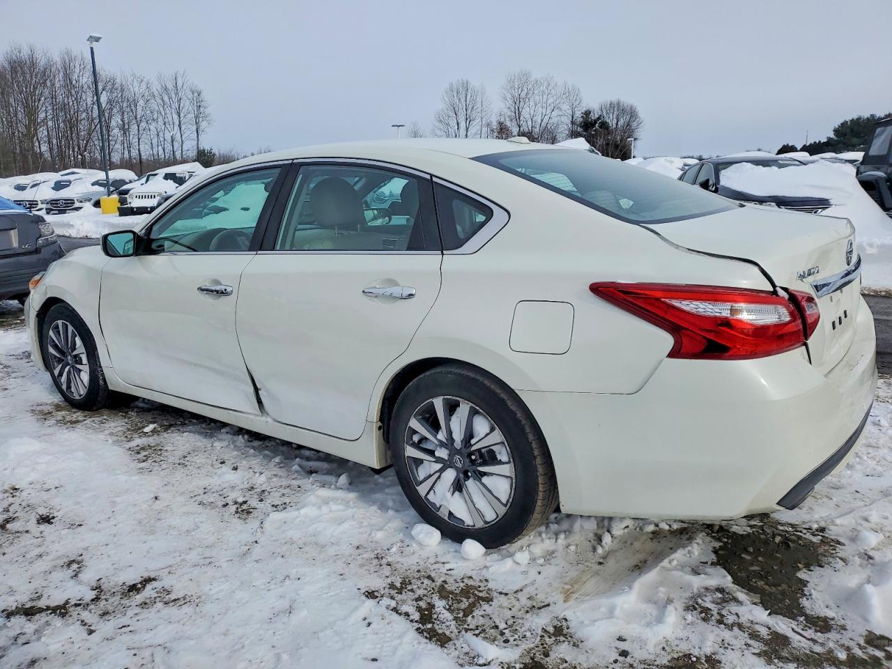 2017 NISSAN ALTIMA