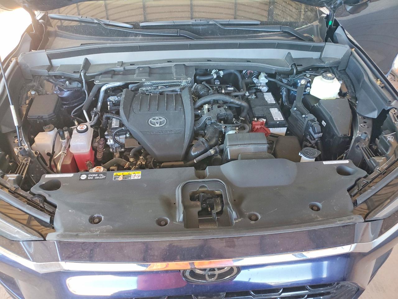 2024 TOYOTA HIGHLANDER