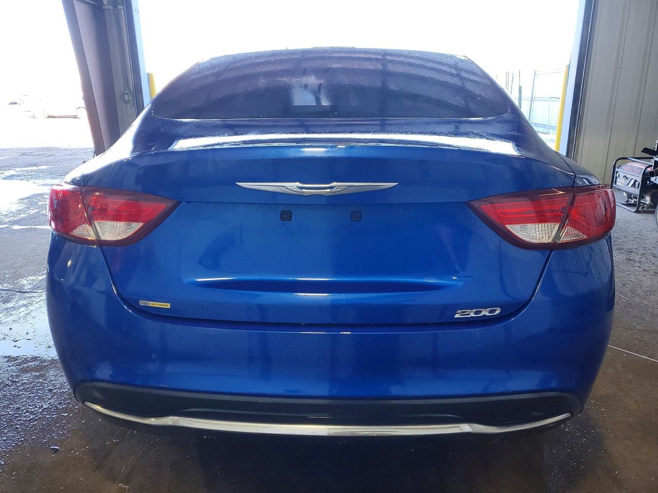2015 CHRYSLER 200