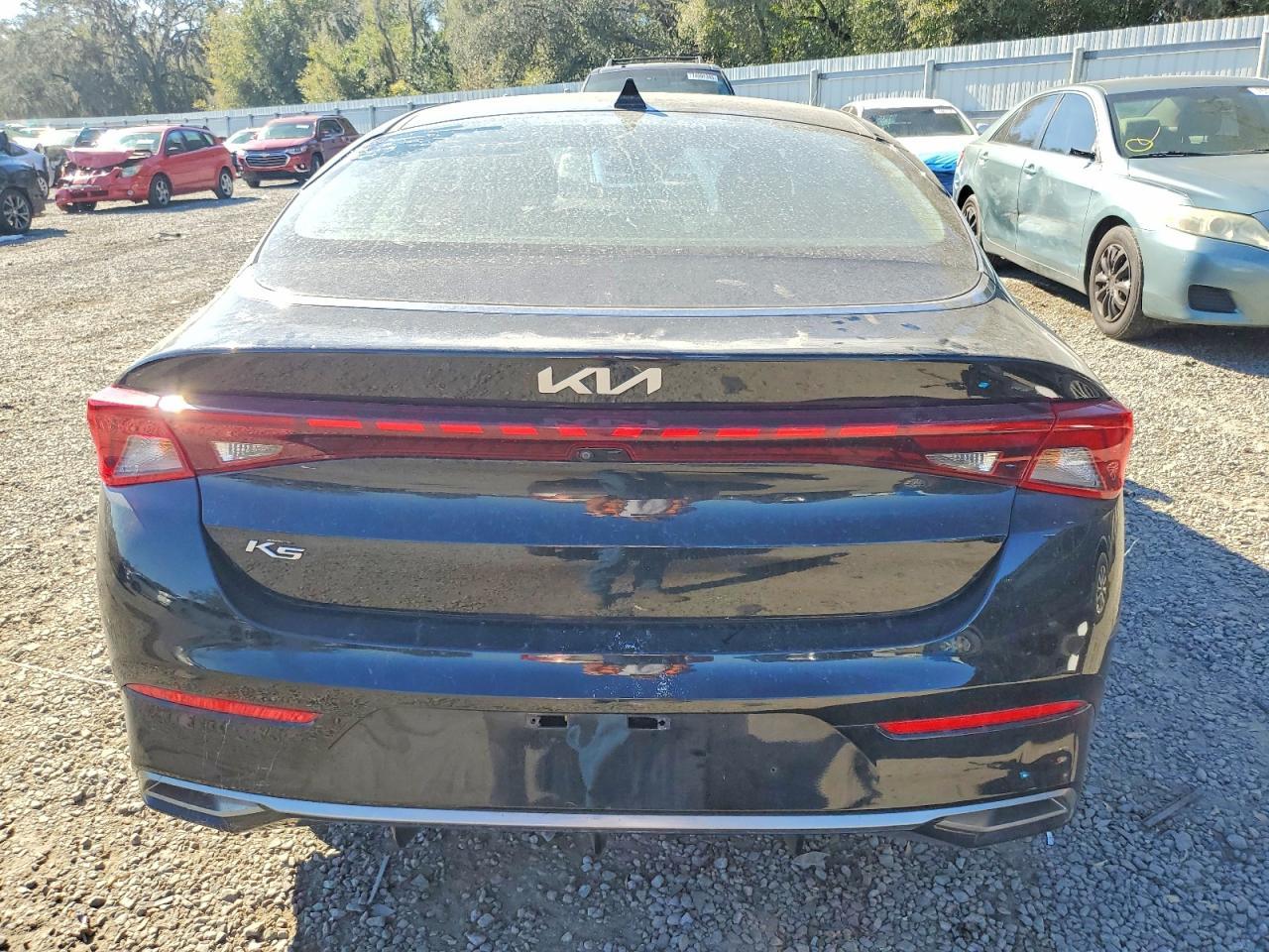 2022 KIA K5