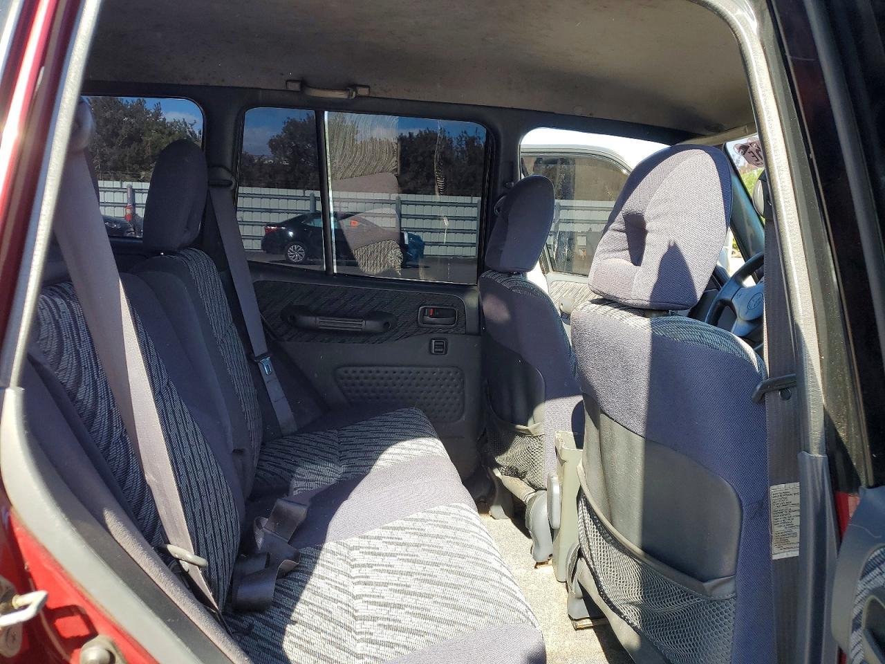 2000 TOYOTA RAV4