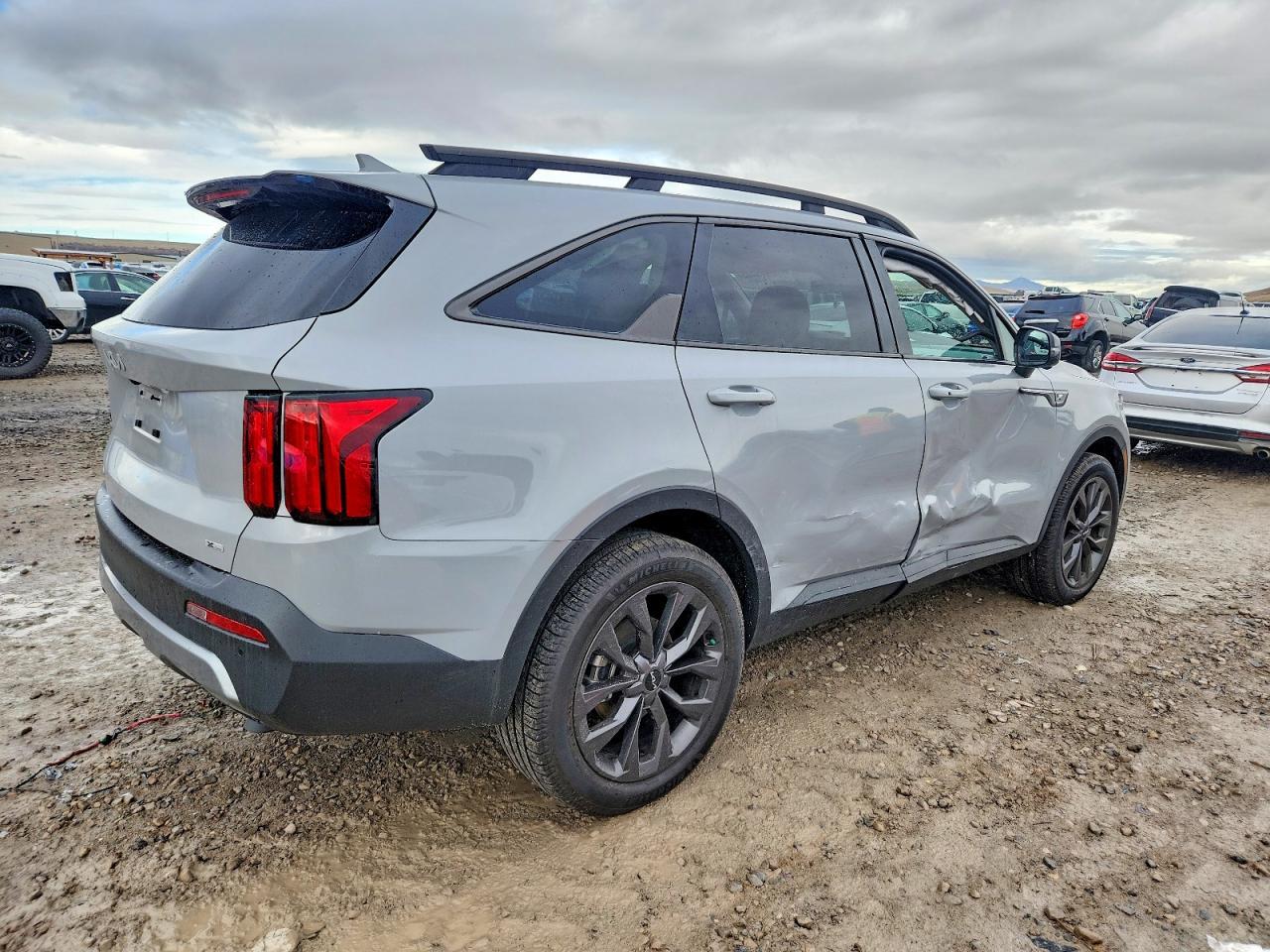 2023 KIA SORENTO