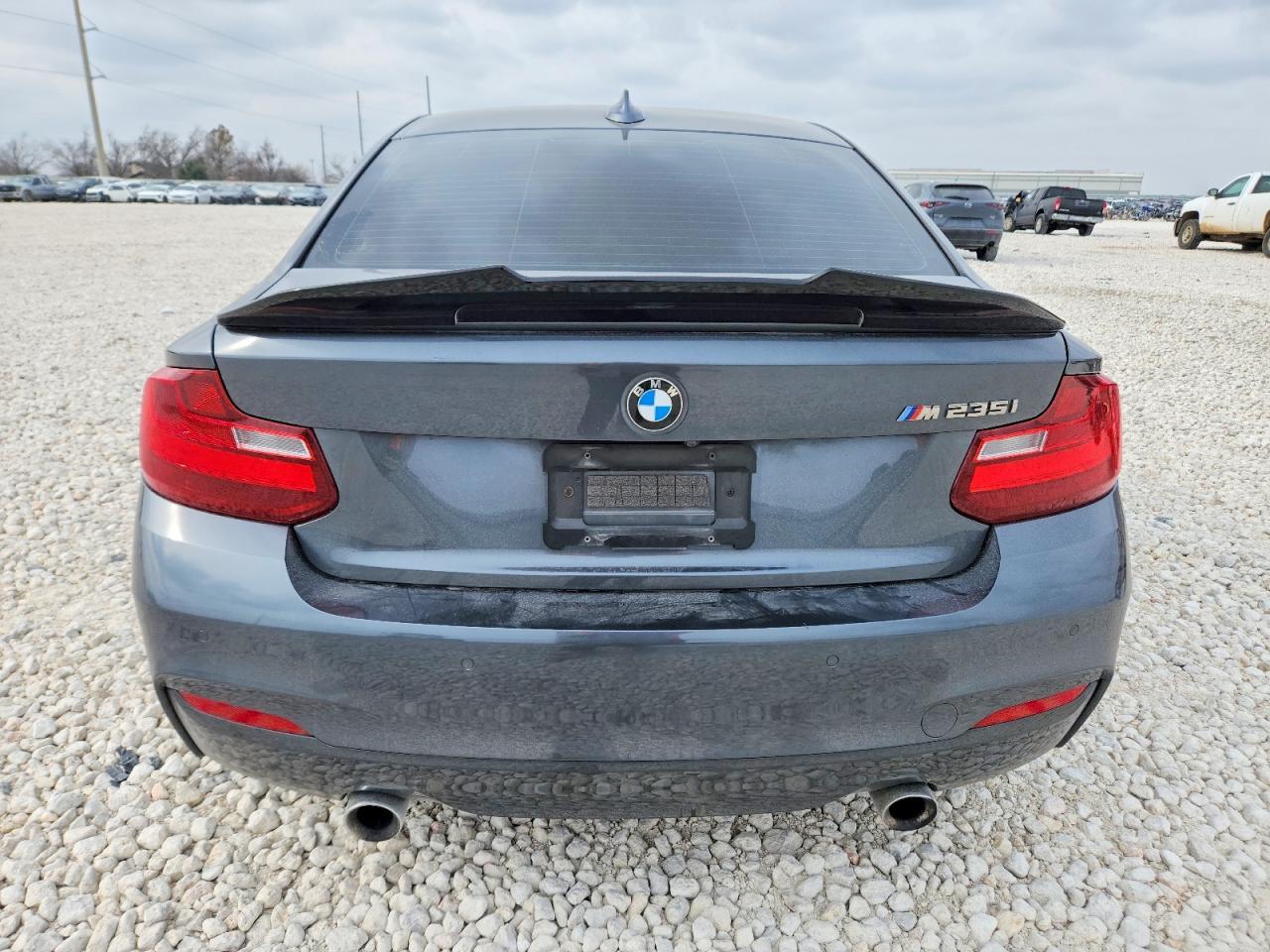 2015 BMW M235i