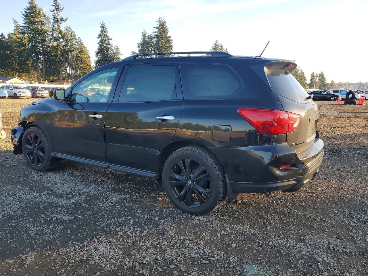 2018 NISSAN PATHFINDER