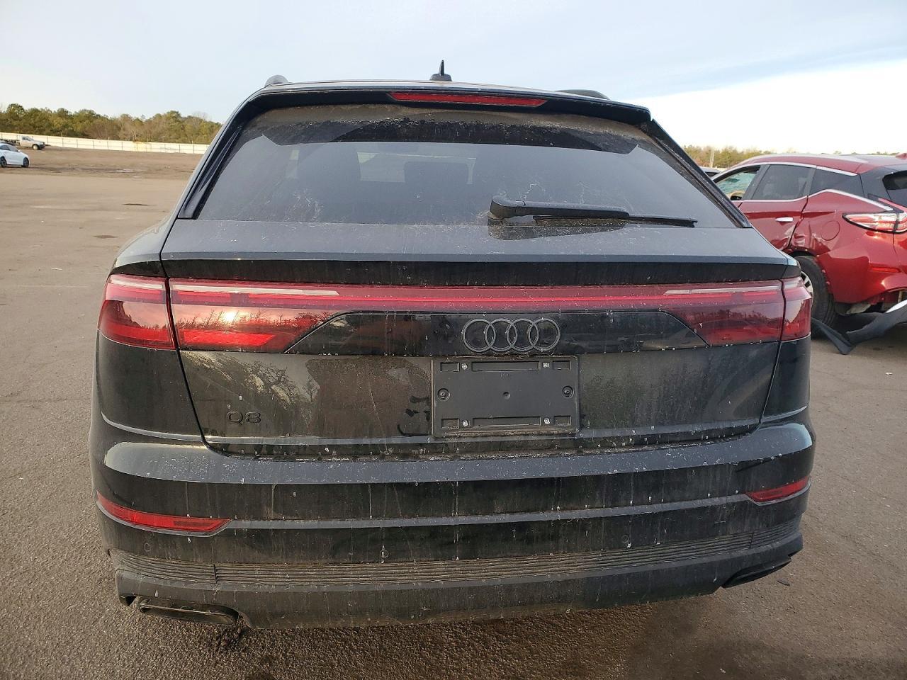 2025 AUDI Q8