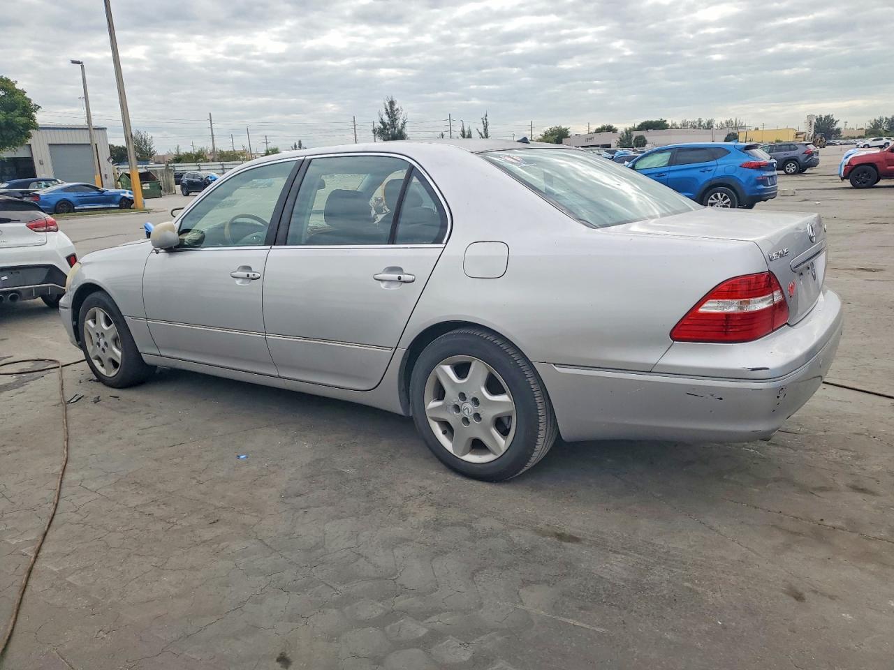 2004 LEXUS Ls 430