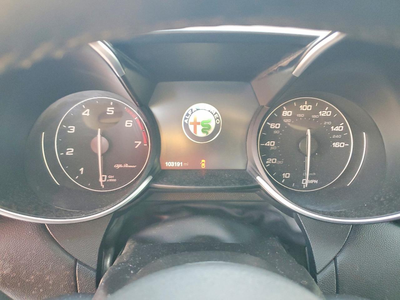2017 ALFA ROMEO Giulia