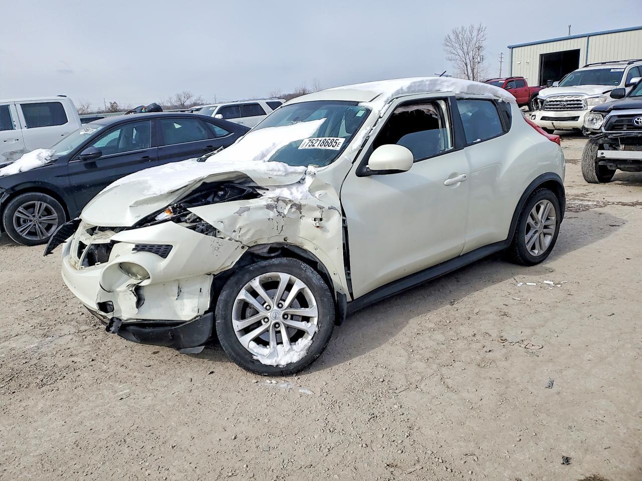 2011 NISSAN Juke