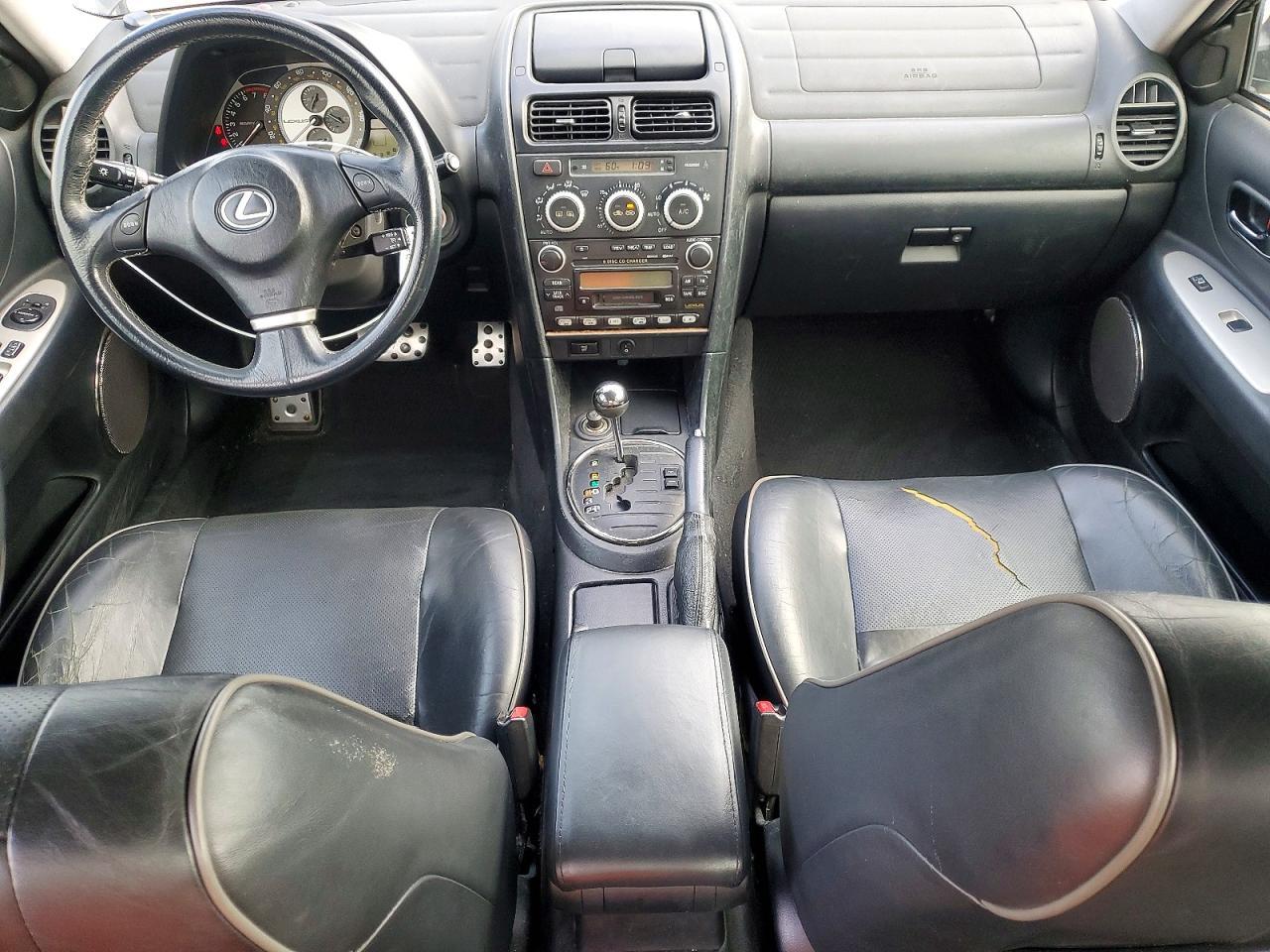 2005 LEXUS IS 300