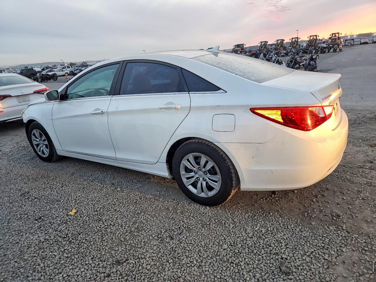 2011 HYUNDAI SONATA