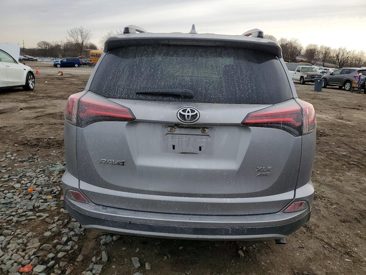 2018 TOYOTA RAV4