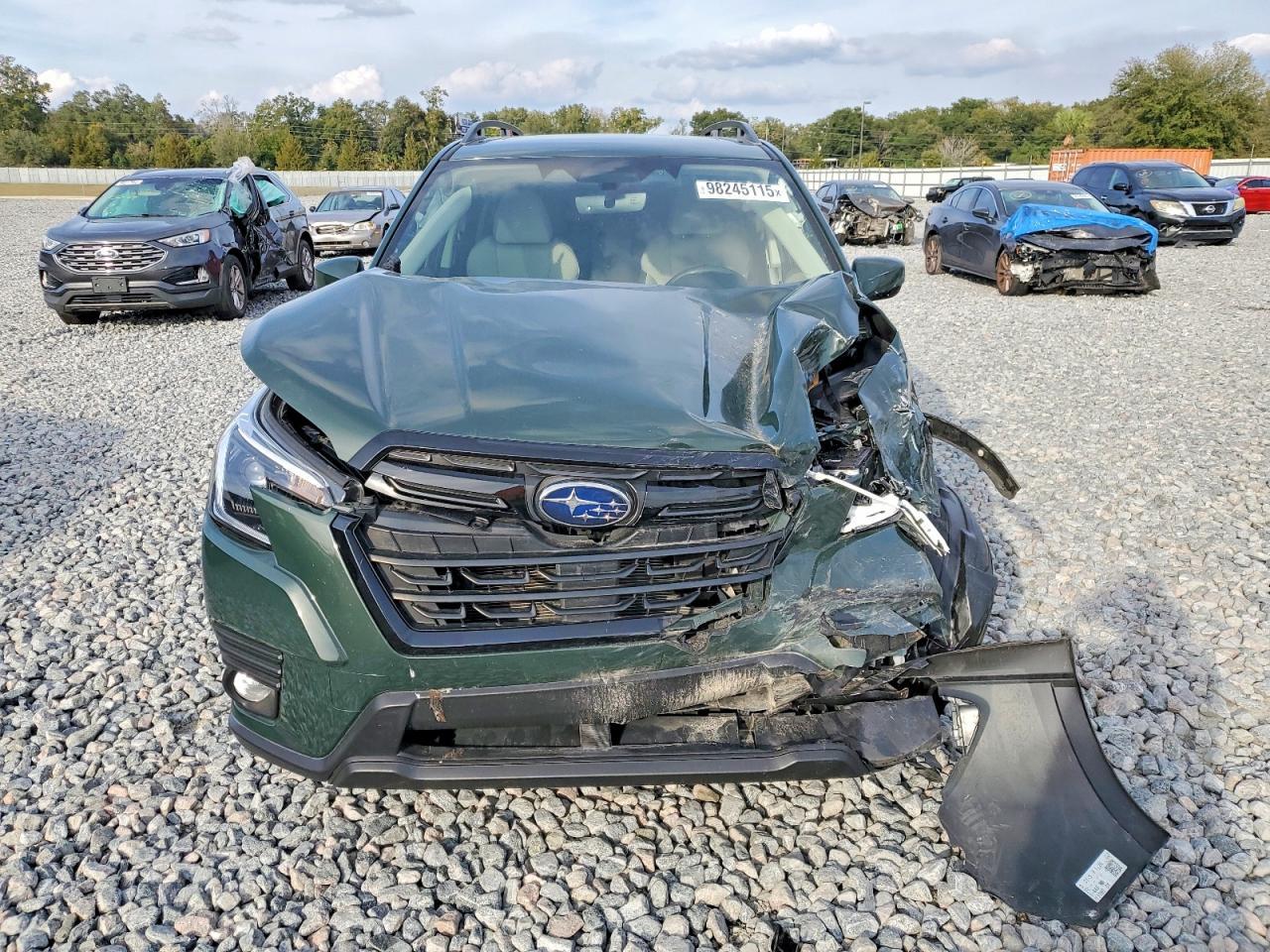 2023 SUBARU FORESTER