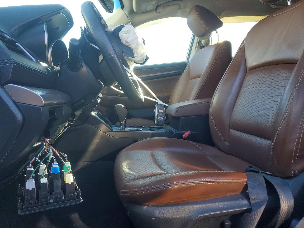 2019 SUBARU Outback