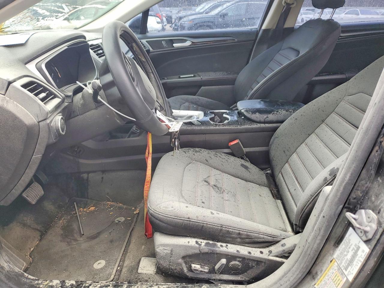 2016 FORD FUSION