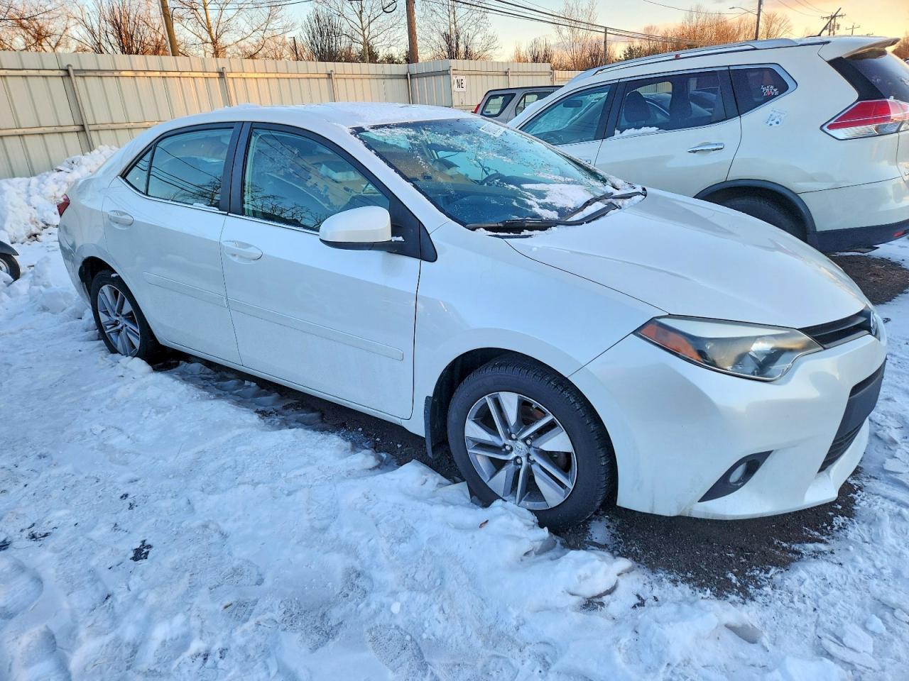 2014 TOYOTA COROLLA