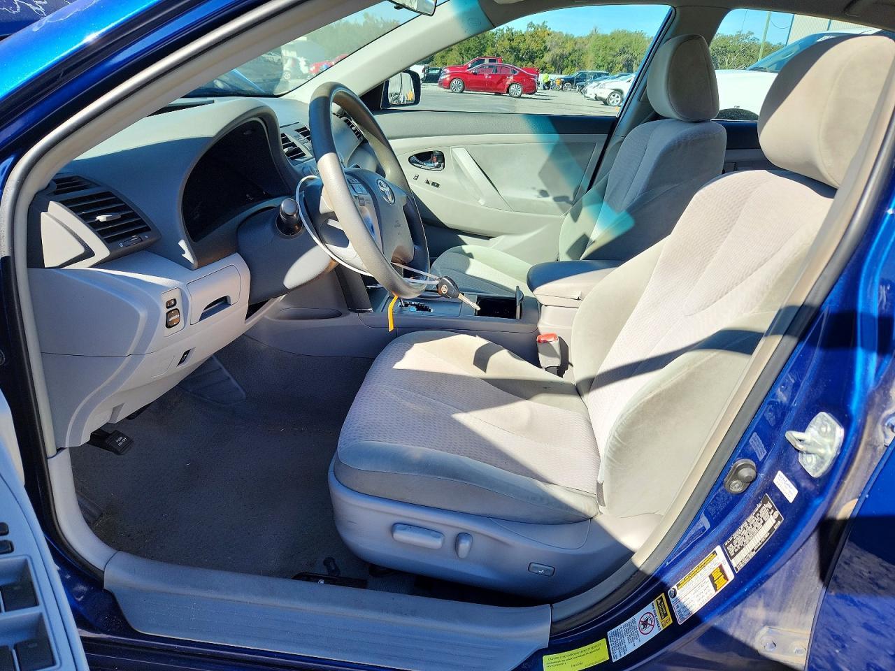 2010 TOYOTA CAMRY