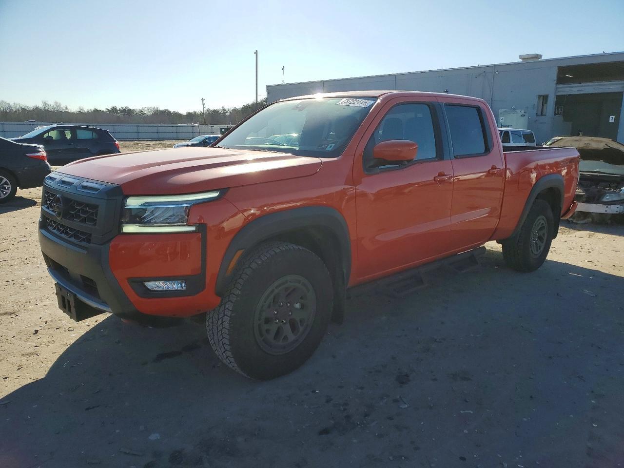 2025 NISSAN Frontier