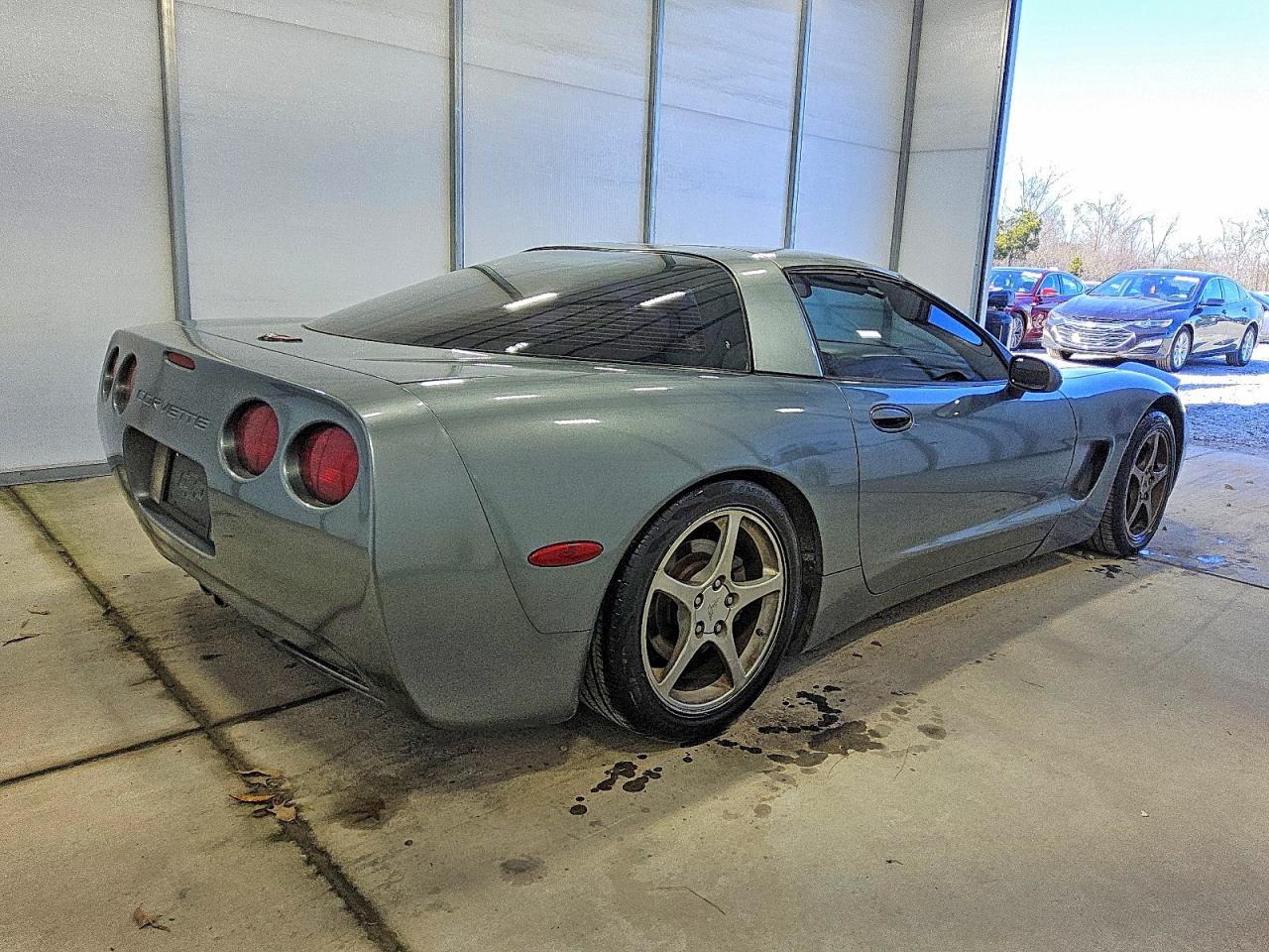2004 CHEVROLET CORVETTE