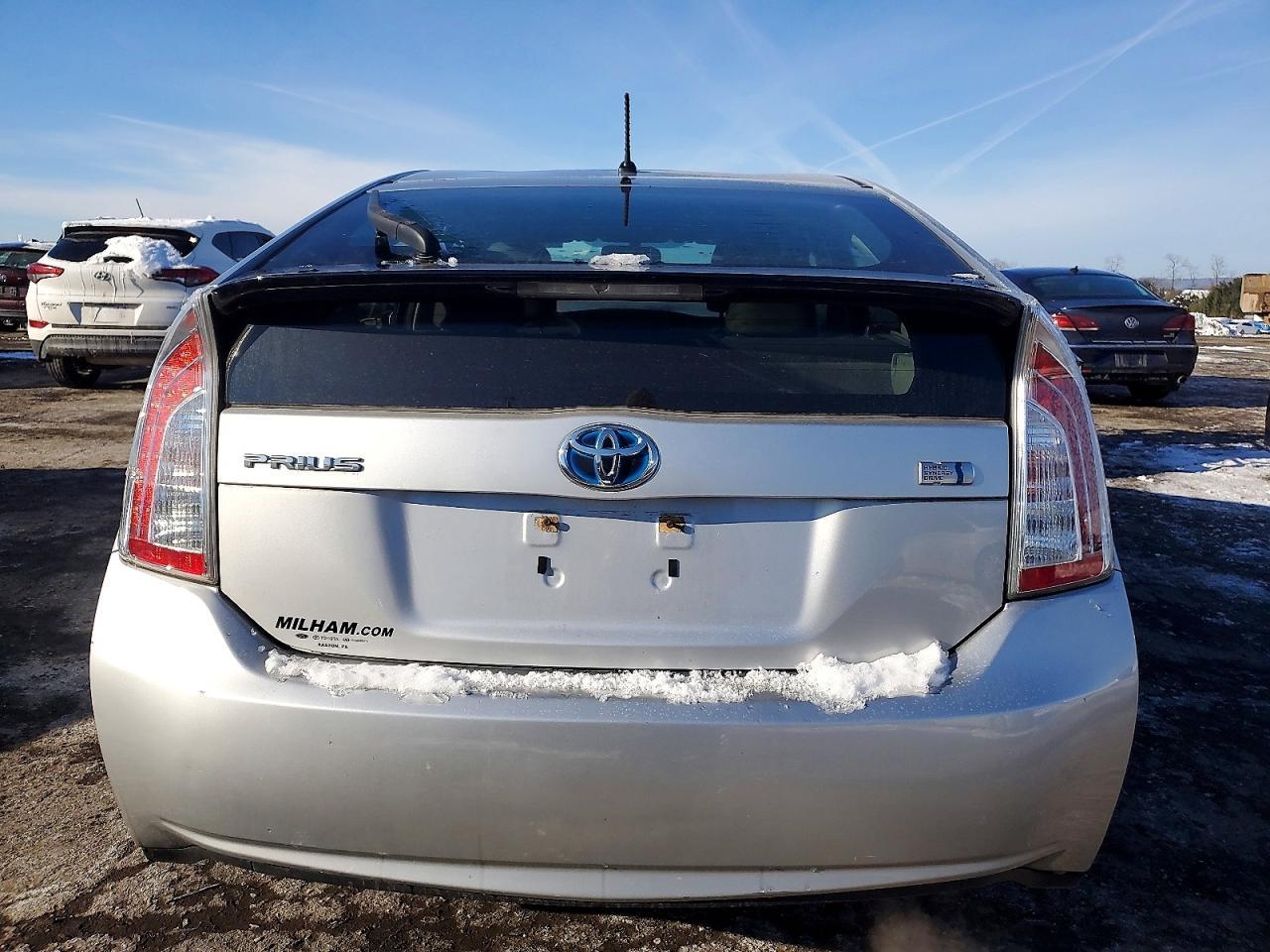 2014 TOYOTA PRIUS