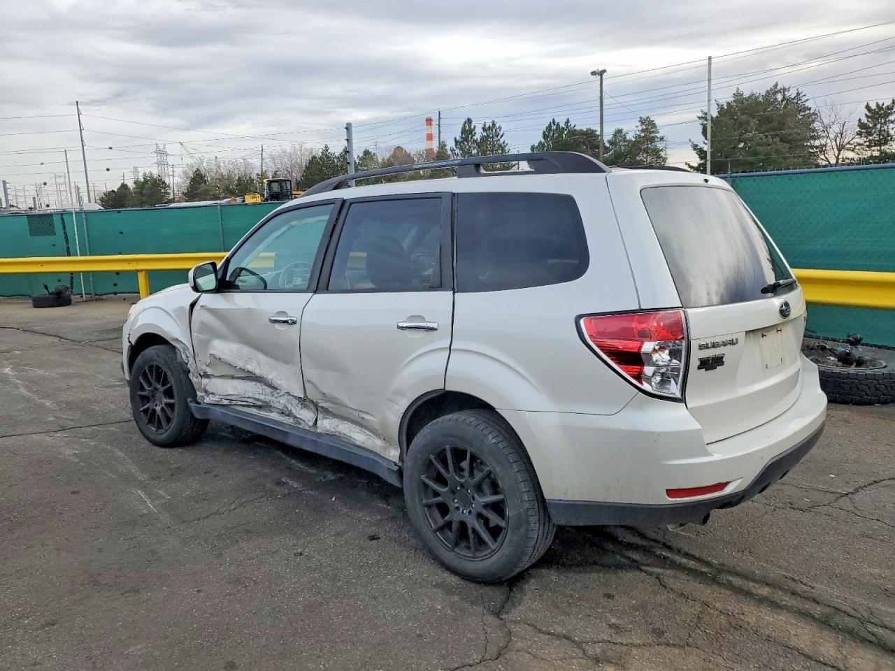 2011 SUBARU FORESTER
