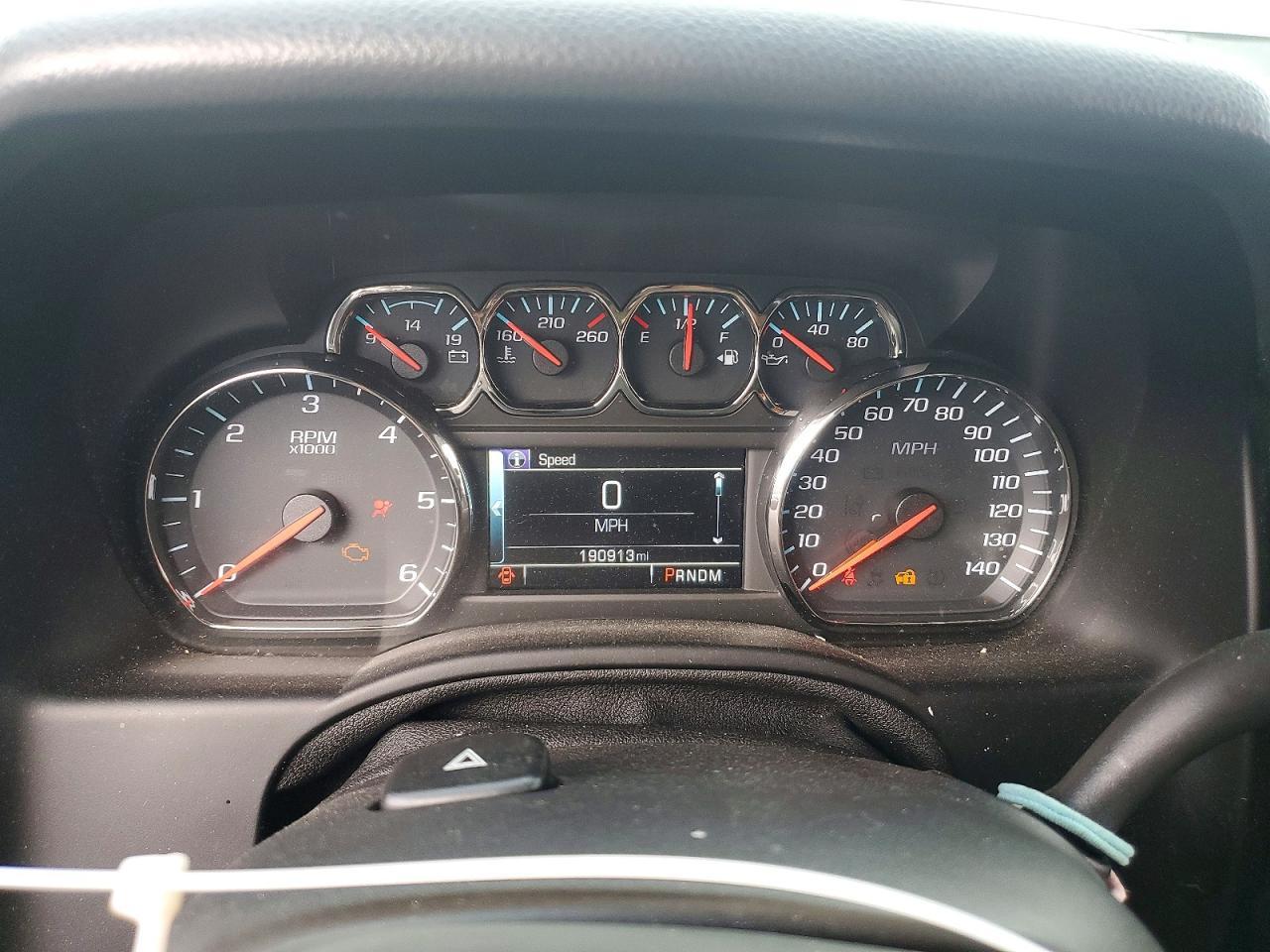 2015 CHEVROLET Suburban