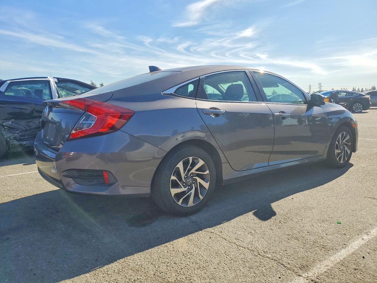 2018 HONDA CIVIC