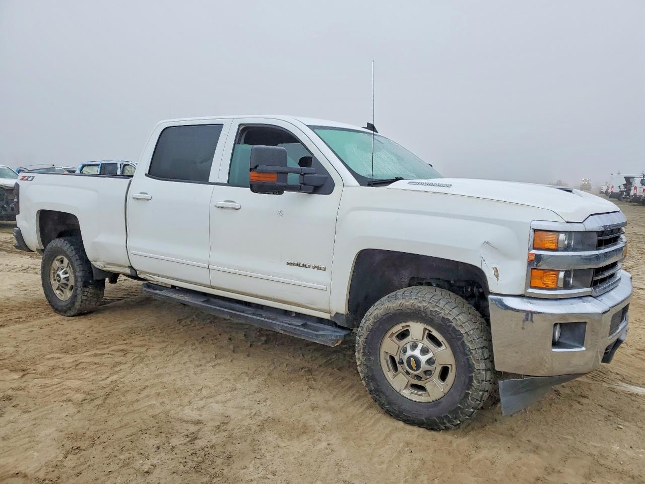 2018 CHEVROLET Silverado
