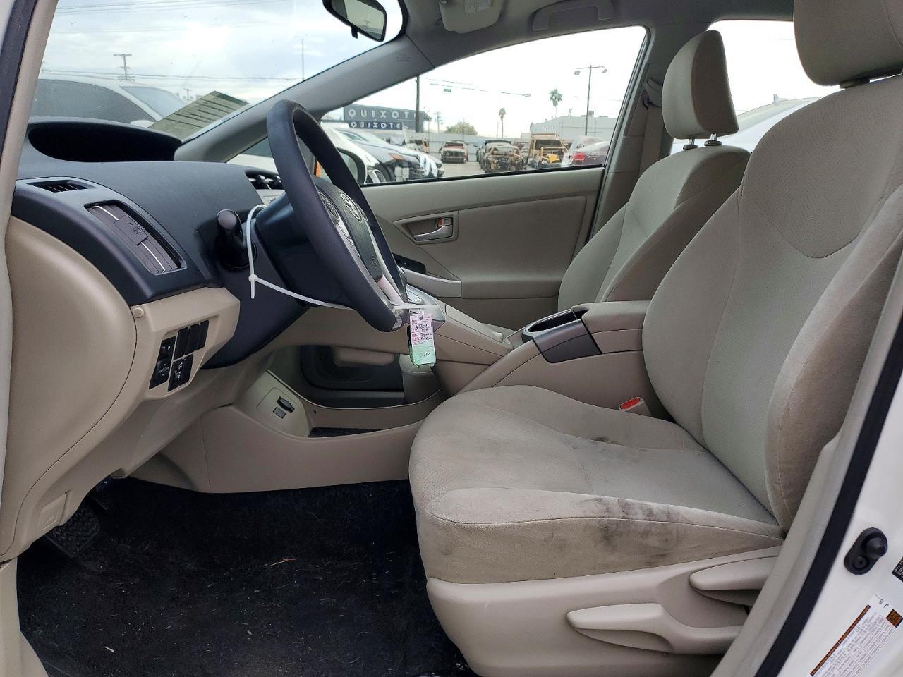 2014 TOYOTA PRIUS