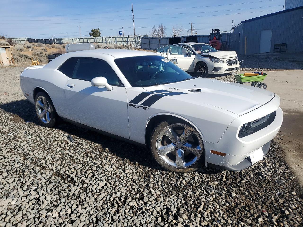 2013 DODGE Challenger