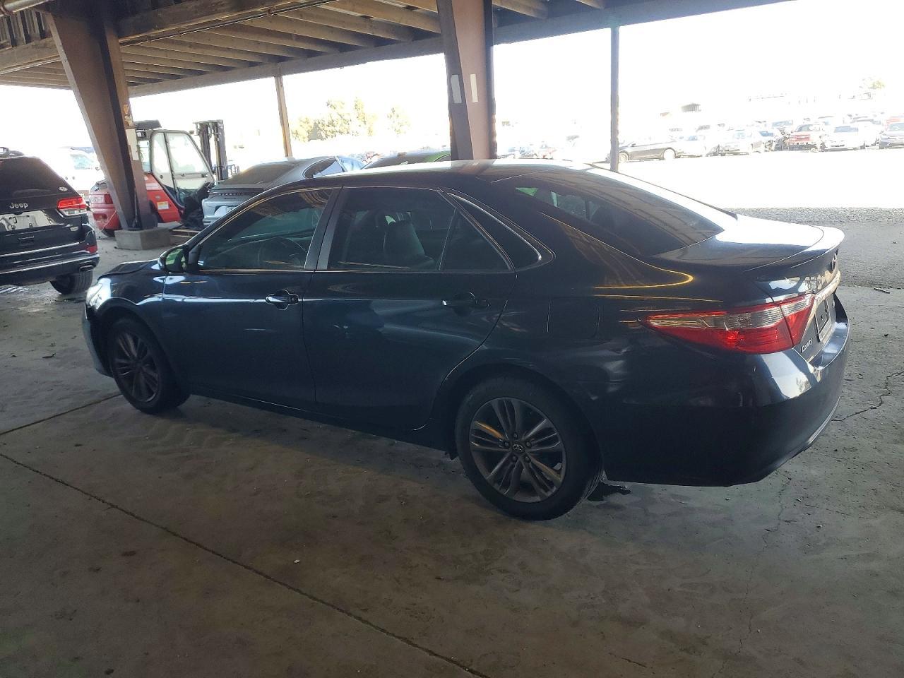 2017 TOYOTA CAMRY