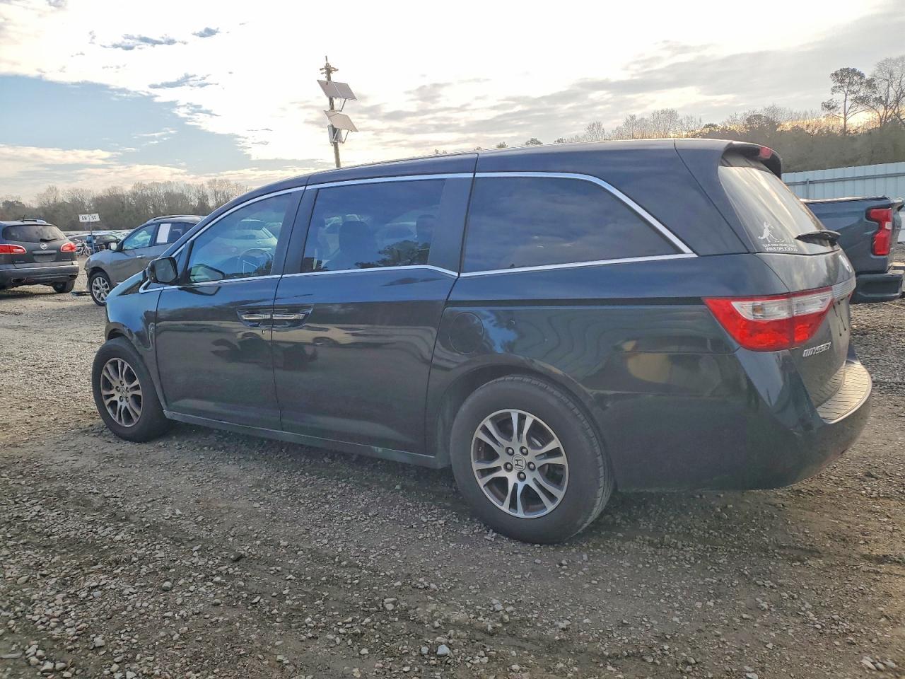 2011 HONDA ODYSSEY