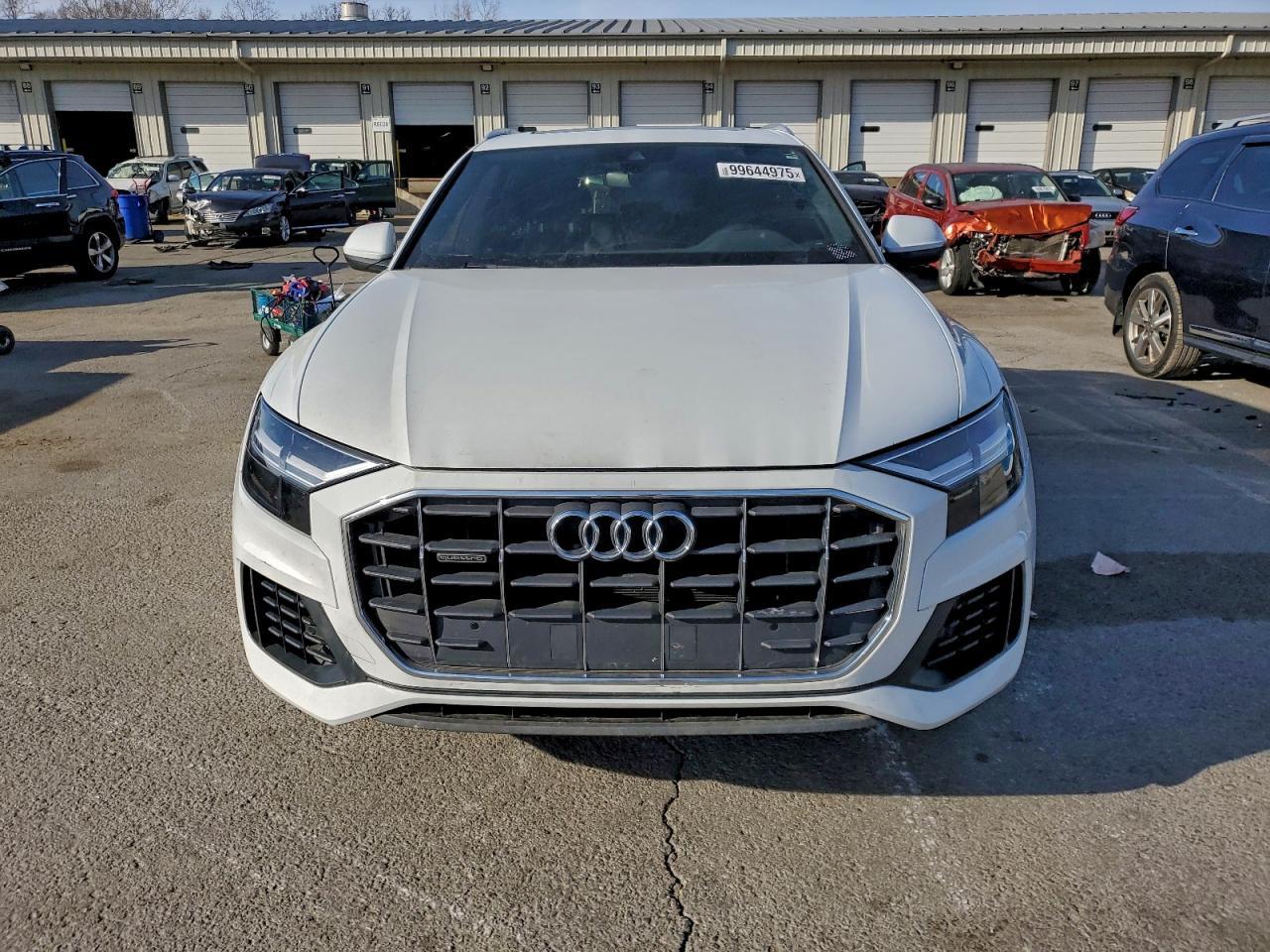 2019 AUDI Q8