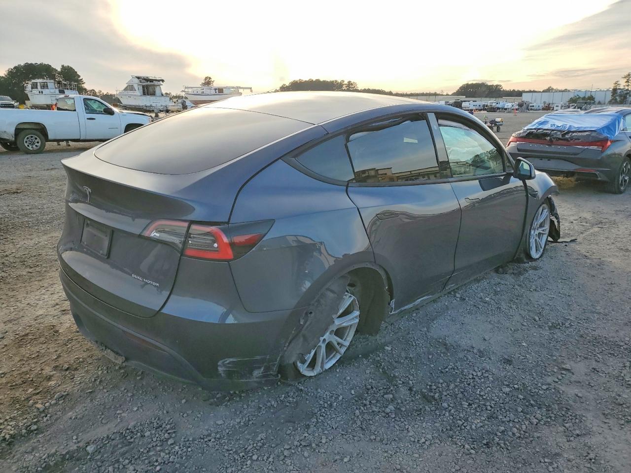 2020 TESLA MODEL Y